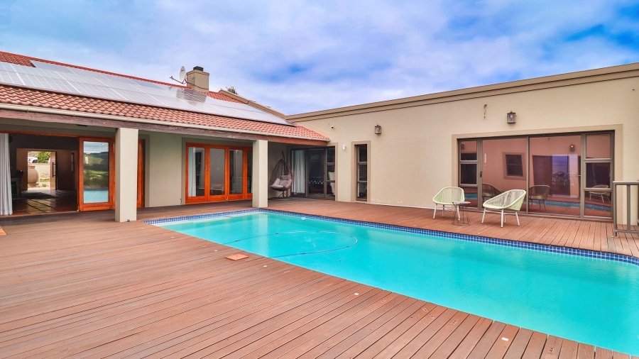6 Bedroom Property for Sale in Tre Donne Estate Western Cape